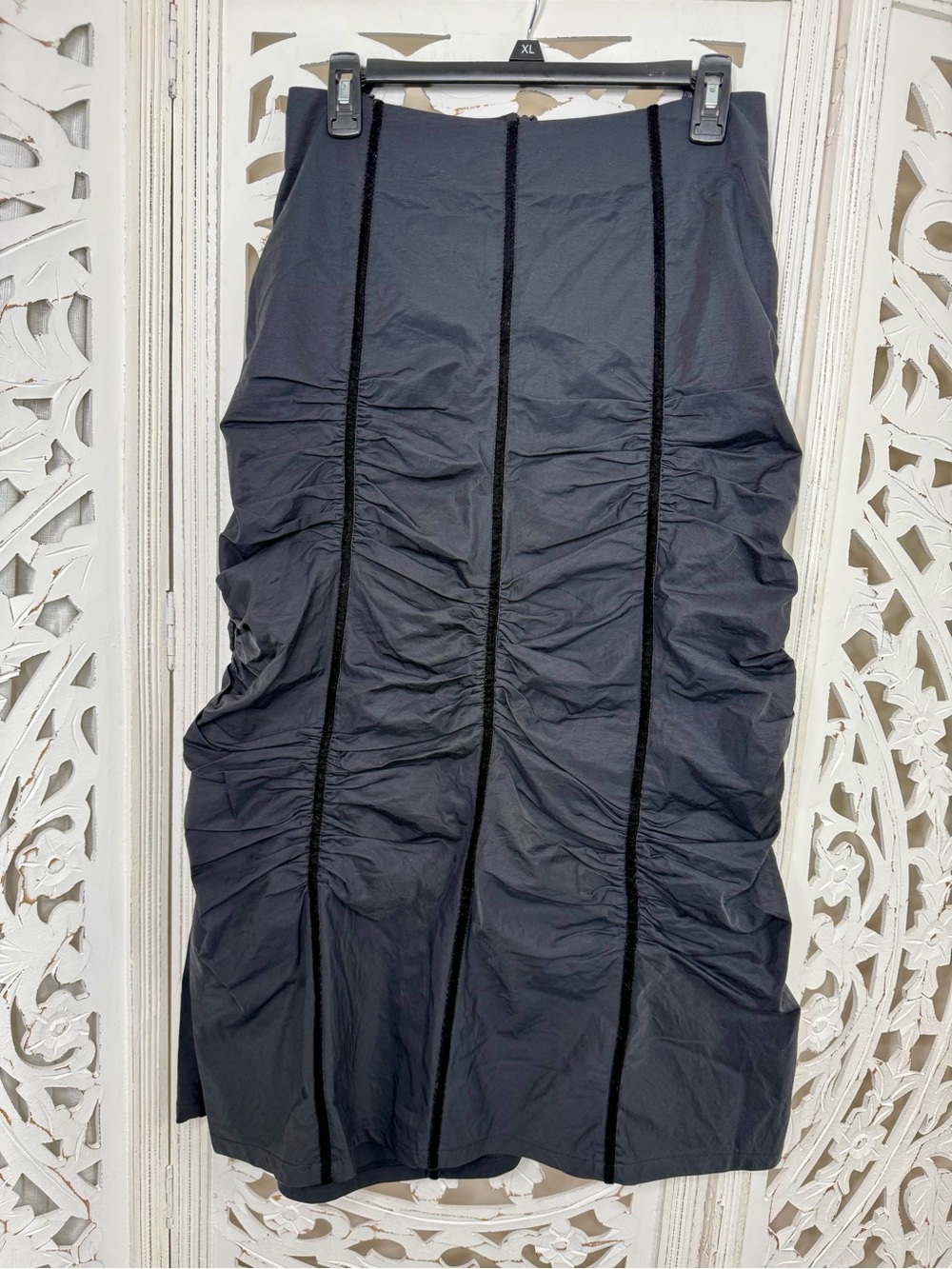 Ronen Chen Black Ruched Velvet Piped Skirt - Picture 2 of 5
